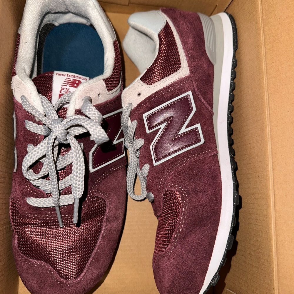 New balance shoes
